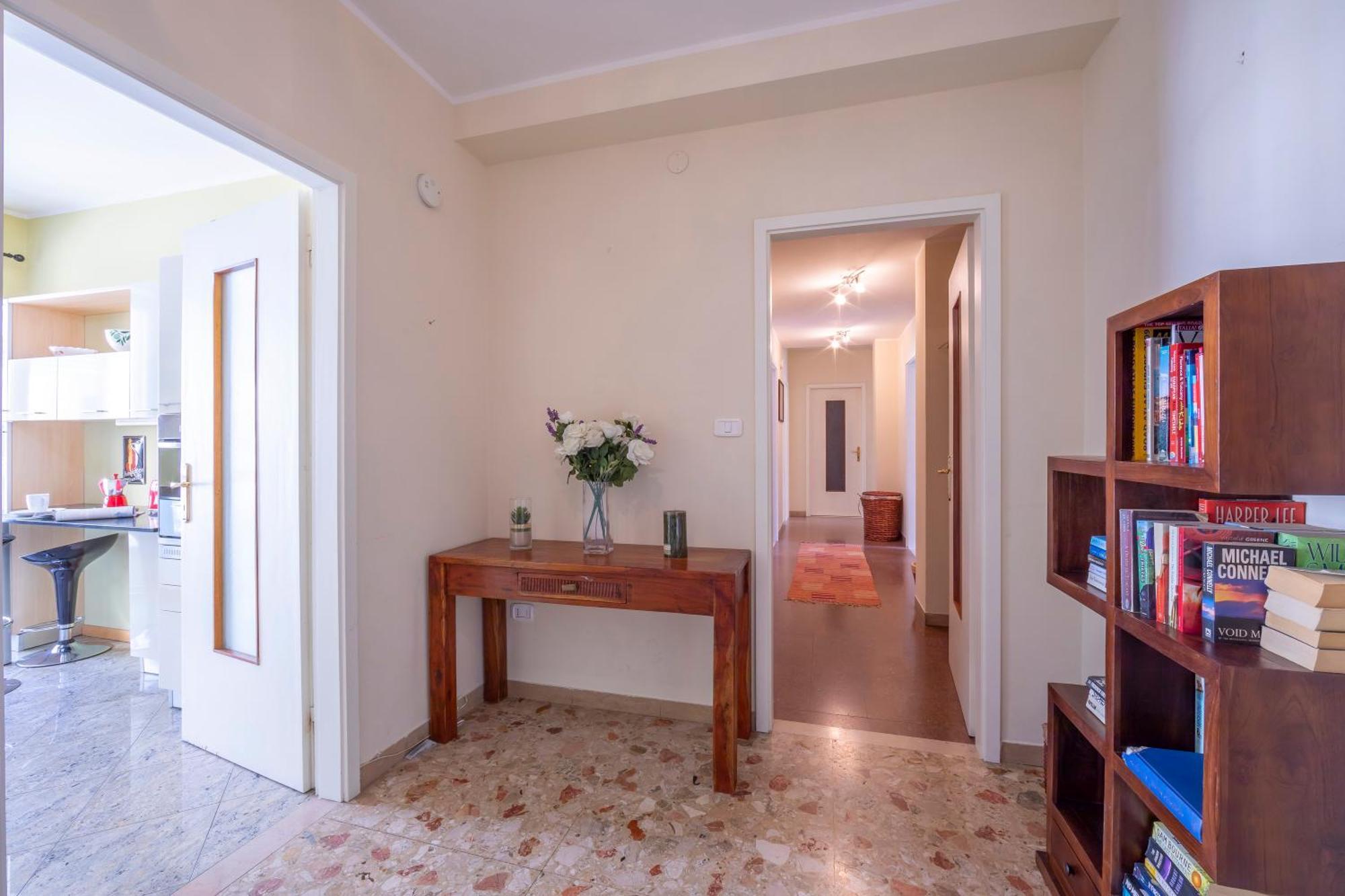 Riva Dante Apartment - Happy Rentals מראה חיצוני תמונה