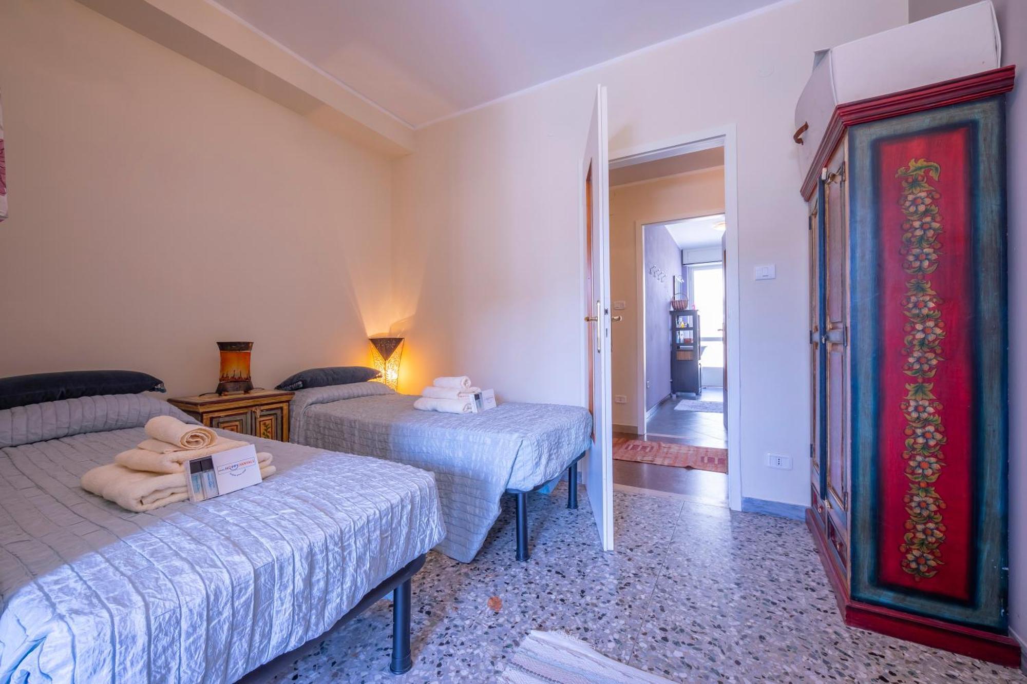 Riva Dante Apartment - Happy Rentals מראה חיצוני תמונה